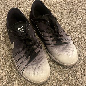 Women’s Nike Free Shoes - Size 7